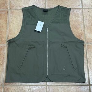 Nike Jordan Air Jumpman Essentials Vest Green HF9327-222 Men's Size Large